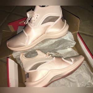 Puma Phenom Satin EP Womens Pearl | Size 6